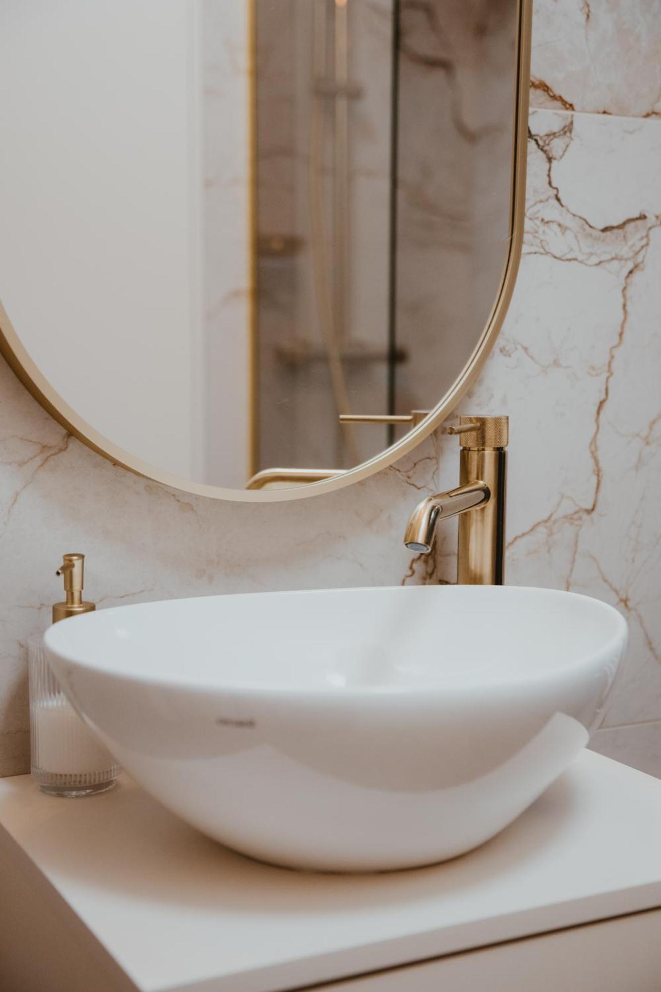 Unia Lublin Elegance Apartments Экстерьер фото